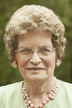 Marilyn Kuster